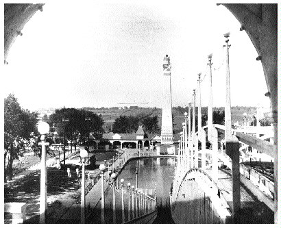 (Image: The West & South Boardwalks and `Chutes' Drop)