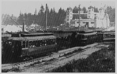 (Image: Trams Bring Crowds to the First Exhibition)